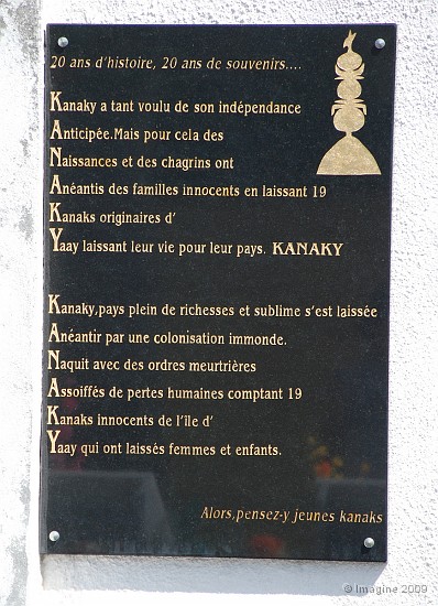 85- Poeme kanak a la memoire des victimes kanaks.JPG